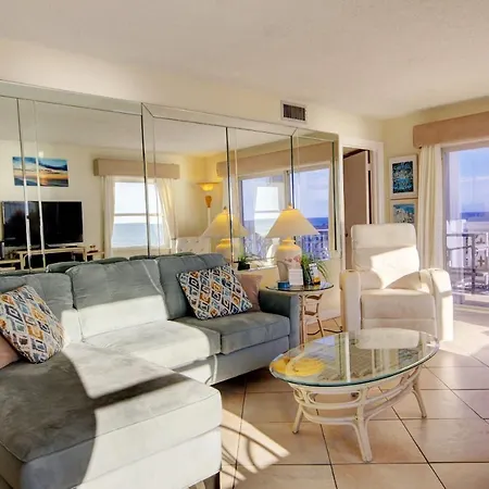 Villa El Matador 449 - Gulf Front With Beautiful Views Of The Gulf And Pool